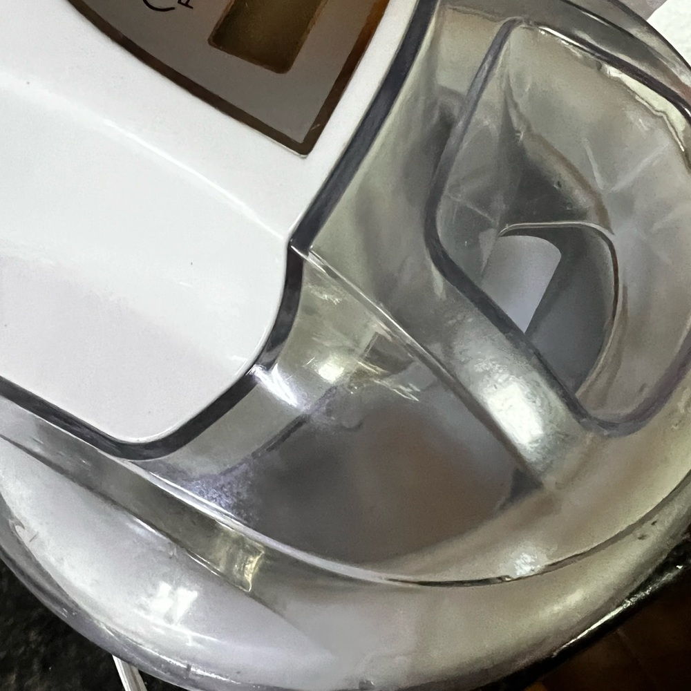 Pampered chef ice cream maker